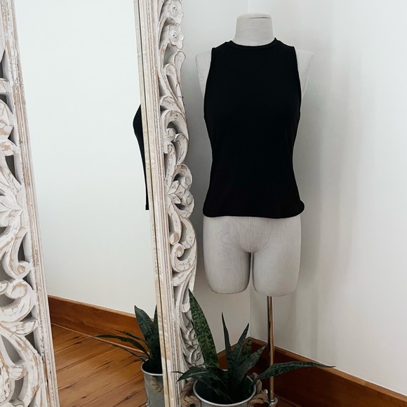 FREE WITH BUNDLE - Ribbed Cami - Picture 5 of 5